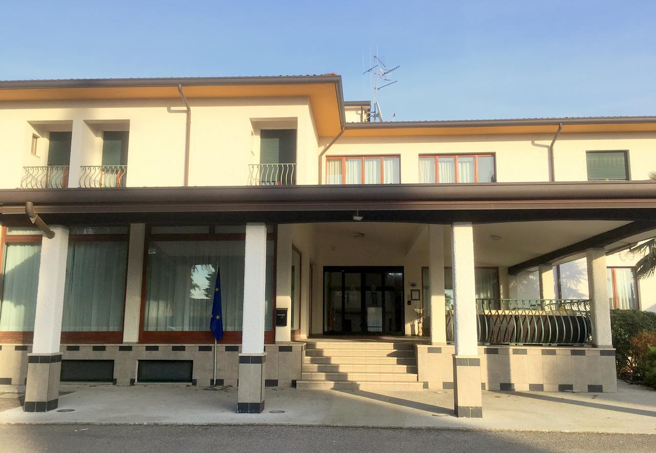 Hotel Internazionale Gorizia Exteriör bild