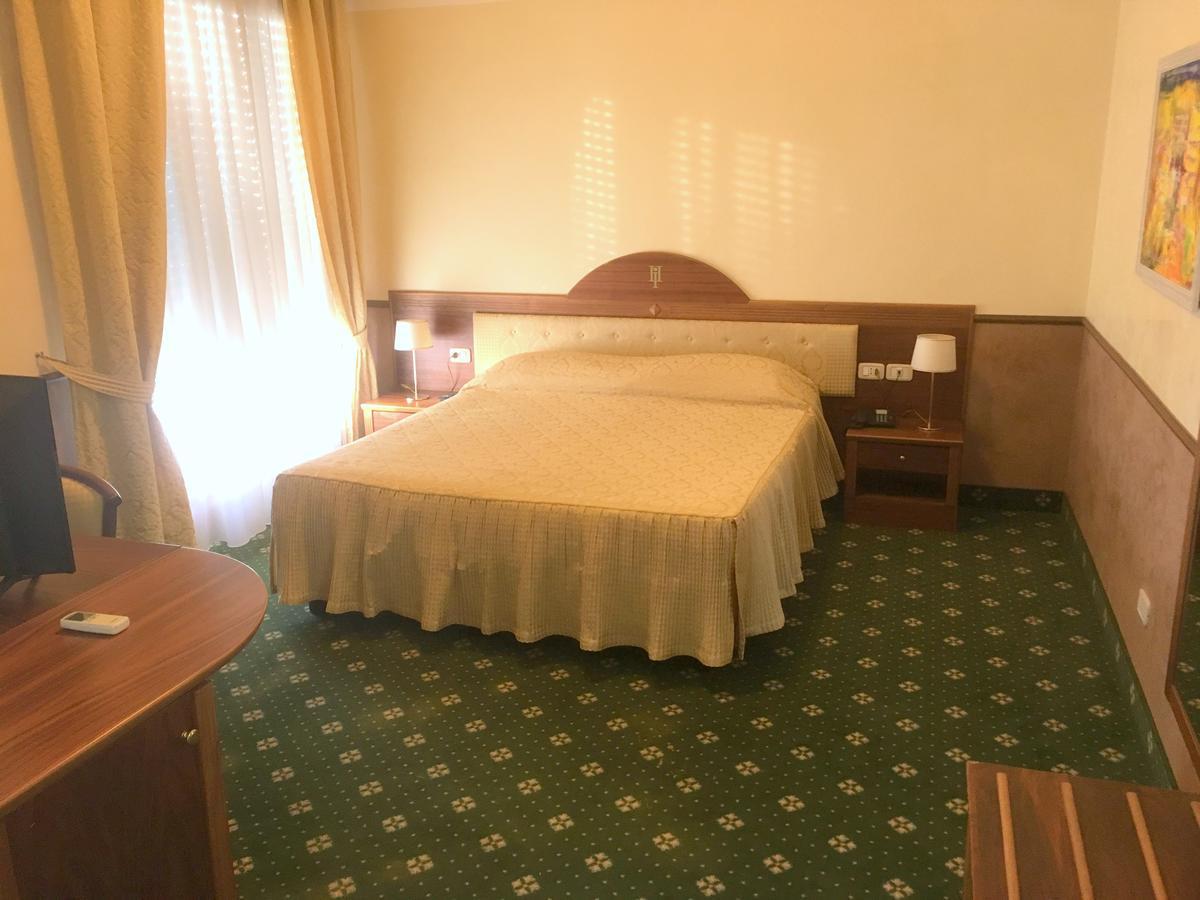Hotel Internazionale Gorizia Exteriör bild