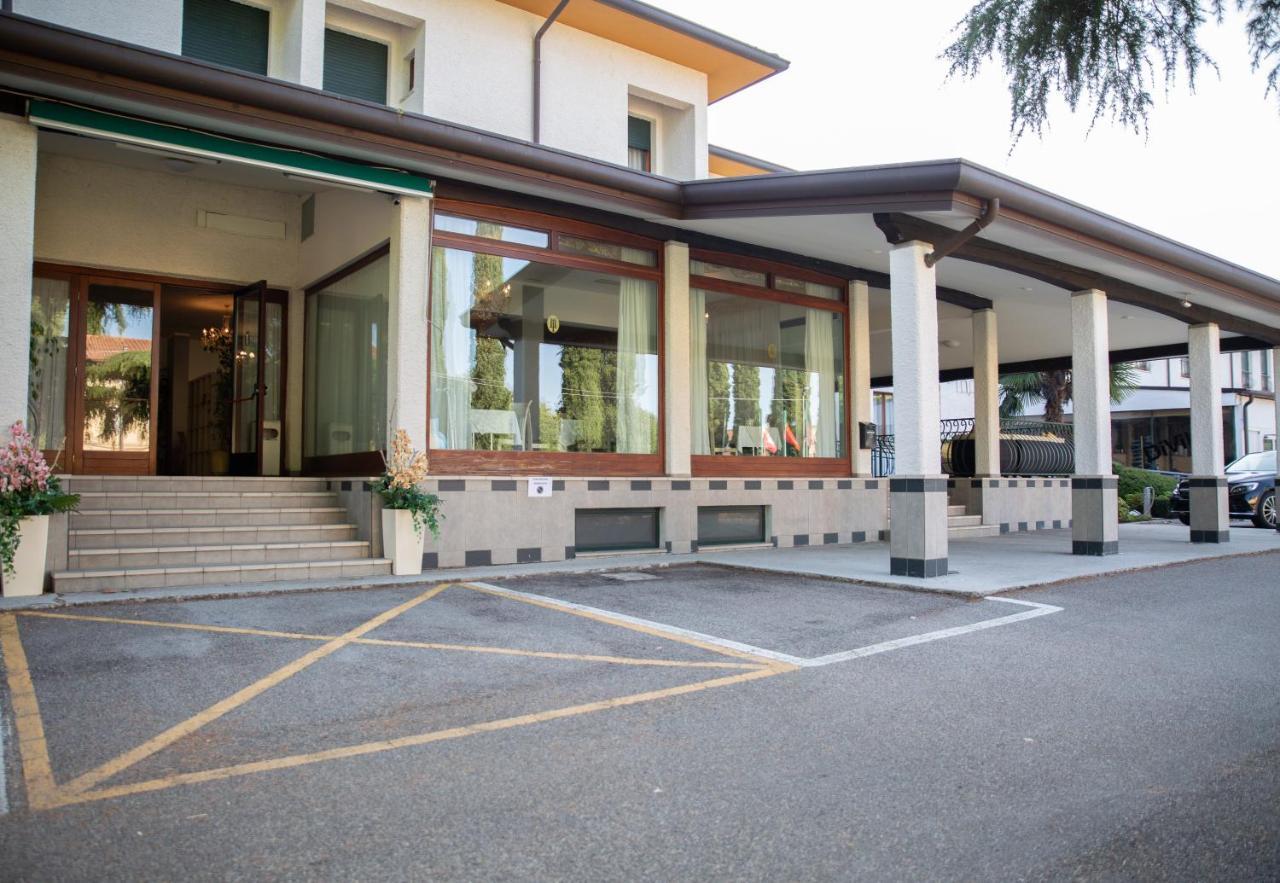 Hotel Internazionale Gorizia Exteriör bild
